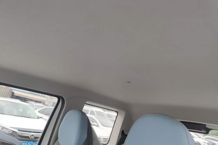 Used Geely Galaxy Panda 2023 Panda Mini 120km Cute Bear Headliner