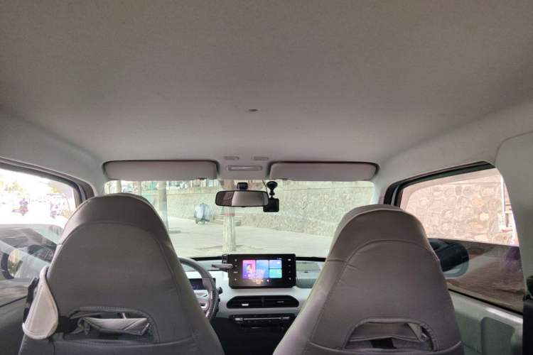 Used Geely Galaxy Panda 2023 Panda Mini 200km Endurance Bear Headliner