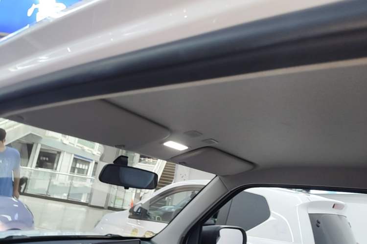 Used Geely Galaxy Panda 2023 Panda Mini 200km Endurance Bear Headliner
