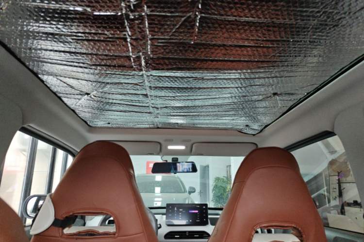Used Geely Galaxy Panda 2023 Panda Mini 200km Dynamic Bear Headliner