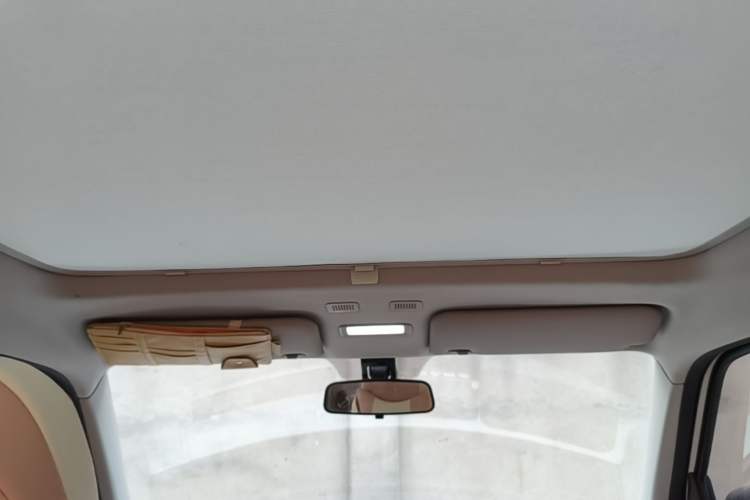 Used Geely Galaxy Panda 2023 Panda Mini 200km Dynamic Bear Headliner