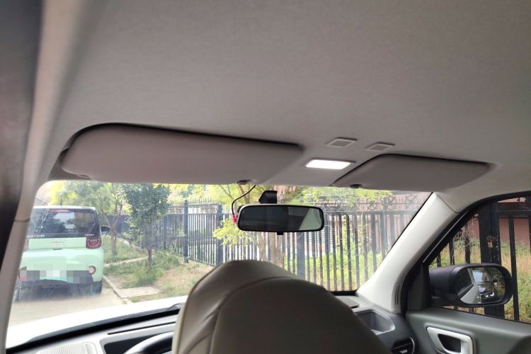 Used Geely Galaxy Panda 2023 Panda Mini 200km Endurance Bear Headliner