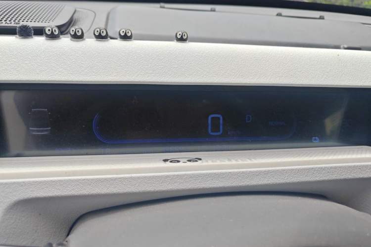 Used Geely Galaxy Panda 2023 Panda Mini 200km Endurance Bear Instrument Cluster