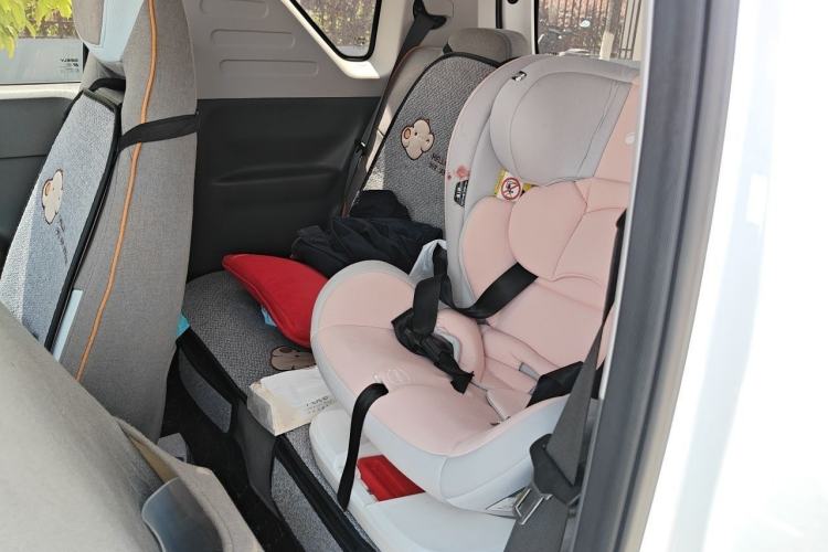 Used Geely Galaxy Panda 2023 Panda Mini 200km Endurance Bear Interior 4
