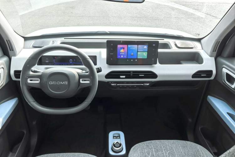 Used Geely Galaxy Panda 2023 Panda Mini 200km Dynamic Bear Interior 5