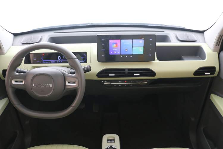 Used Geely Galaxy Panda 2023 Panda Mini New Year Edition Treasure Bear Interior 5