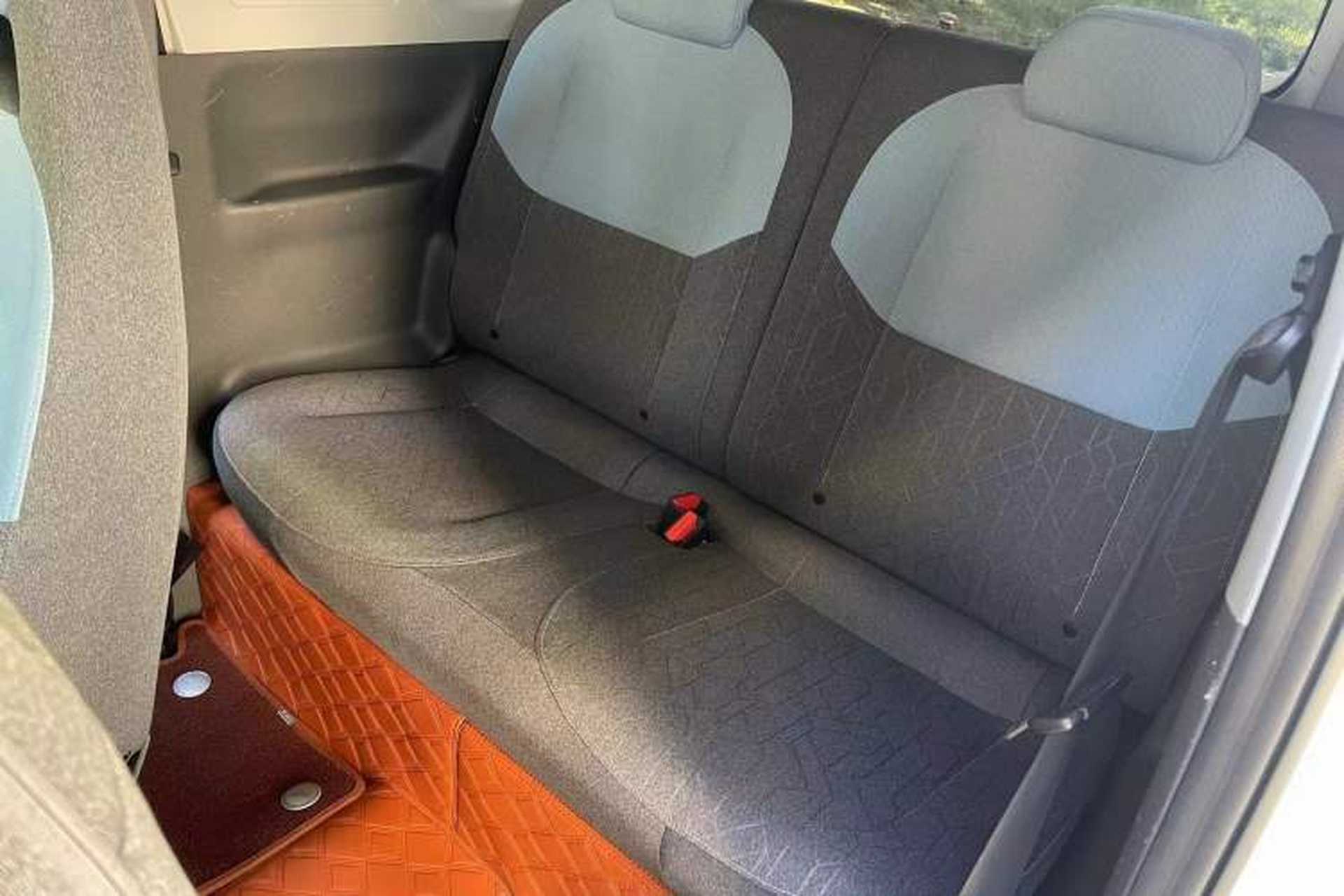 Used Geely Galaxy Panda 2023 Panda Mini 120km Cute Bear Interior 8