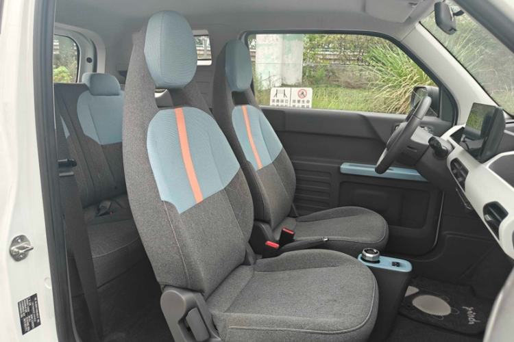 Used Geely Galaxy Panda 2023 Panda Mini 120km Cute Bear Interior 8