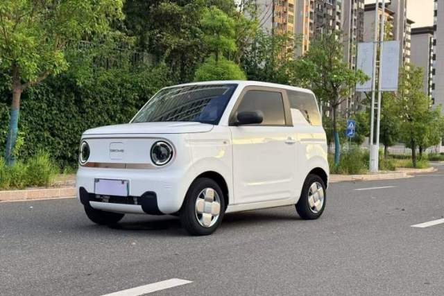 Used Geely Galaxy Panda 2023 Panda Mini 200km Endurance Bear