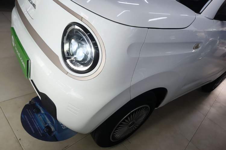 Used Geely Galaxy Panda 2023 Panda Mini 200km Endurance Bear Left Front Headlight