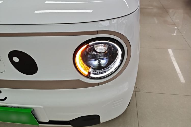 Used Geely Galaxy Panda 2023 Panda Mini 200km Endurance Bear Left Front Headlight