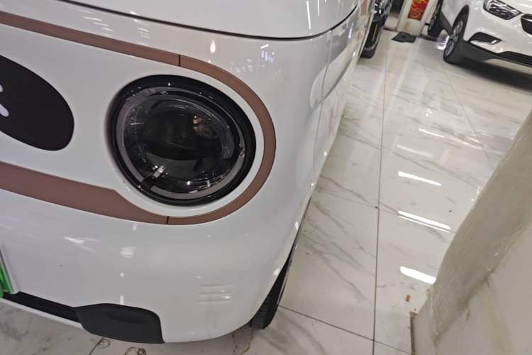 Used Geely Galaxy Panda 2023 Panda Mini 200km Dynamic Bear Left Front Headlight