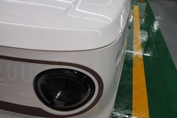 Used Geely Galaxy Panda 2023 Panda Mini 200km Endurance Bear Left Front Headlight