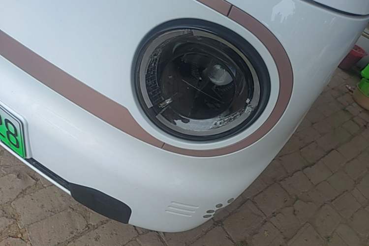 Used Geely Galaxy Panda 2023 Panda Mini 120km Super Cute Bear Left Front Headlight