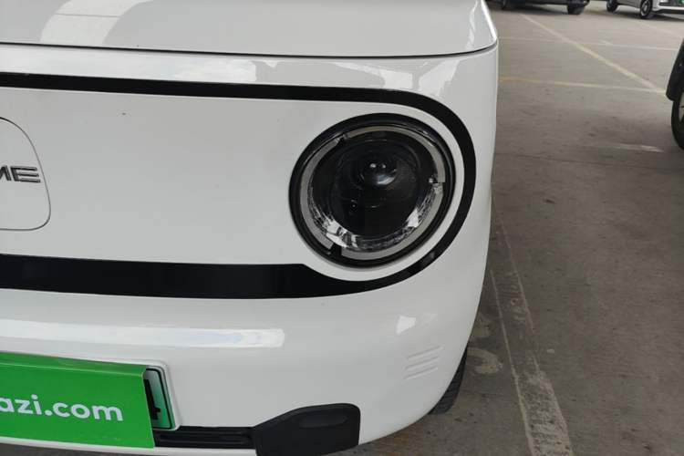 Used Geely Galaxy Panda 2023 Panda Mini 200km Endurance Bear Left Front Headlight