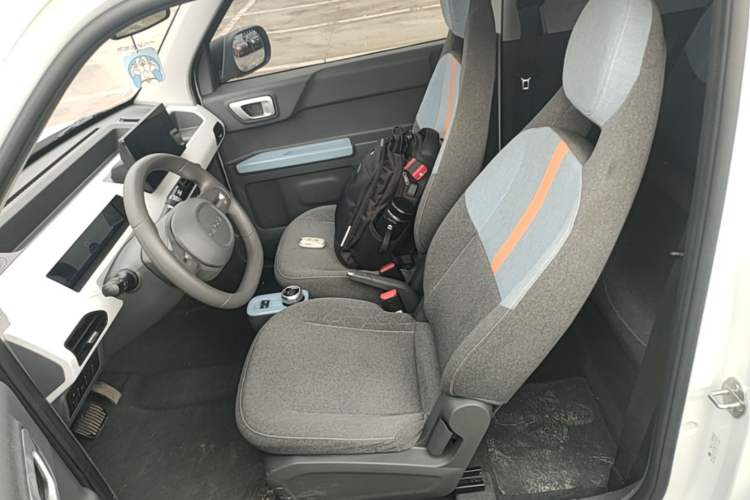 Used Geely Galaxy Panda 2023 Panda Mini 200km Endurance Bear Left Front Seat