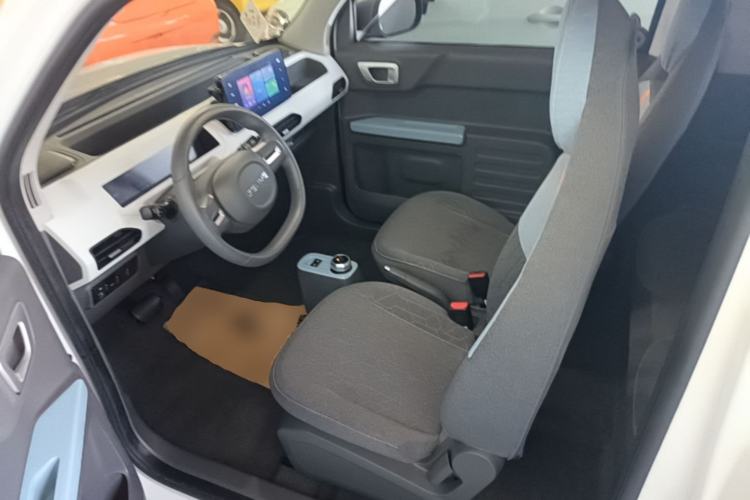 Used Geely Galaxy Panda 2023 Panda Mini 200km Endurance Bear Left Front Seat