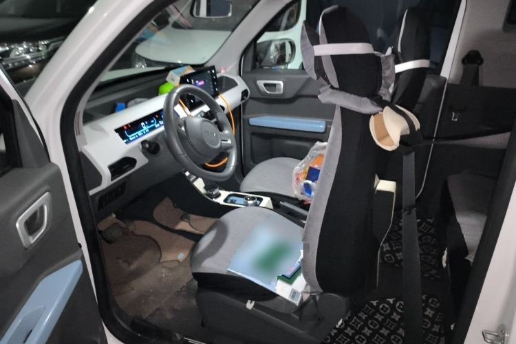 Used Geely Galaxy Panda 2023 Panda Mini 200km Endurance Bear Left Front Seat