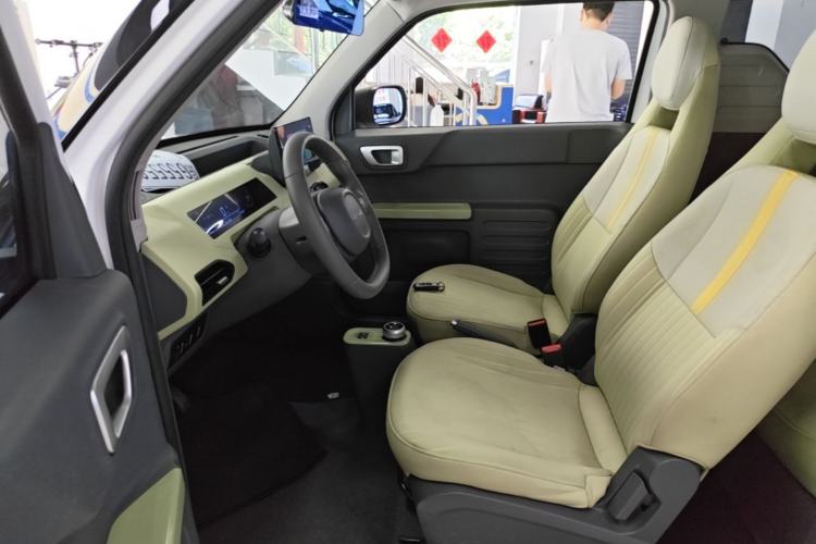 Used Geely Galaxy Panda 2023 Panda Mini 200km Dynamic Bear Left Front Seat