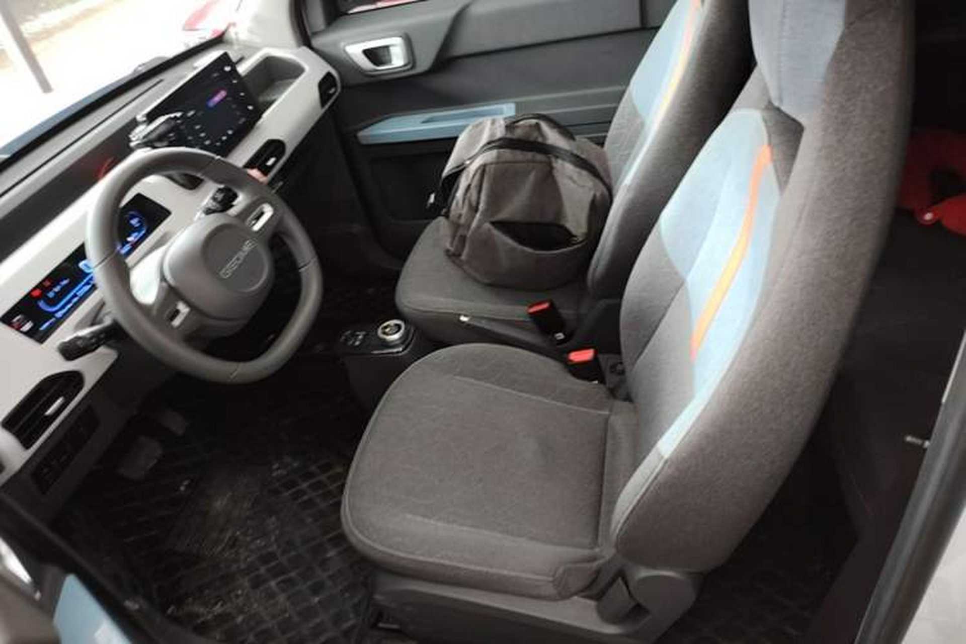 Used Geely Galaxy Panda 2023 Panda Mini 200km Little Yellow Duck Limited Edition — Happy as Can Be Left Front Seat