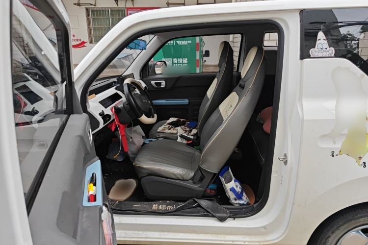Used Geely Galaxy Panda 2023 Panda Mini 200km Endurance Bear Left Front Seat