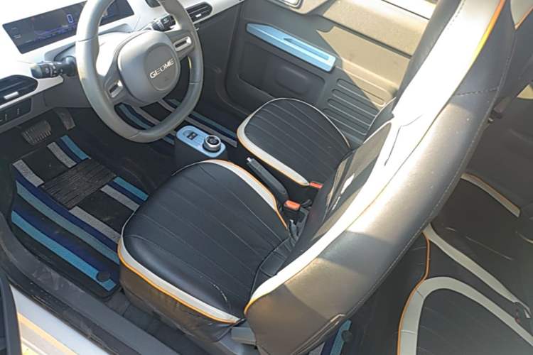 Used Geely Galaxy Panda 2023 Panda Mini 120km Super Cute Bear Left Front Seat
