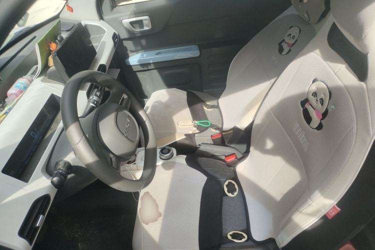 Used Geely Galaxy Panda 2023 Panda Mini 120km Super Cute Bear Left Front Seat