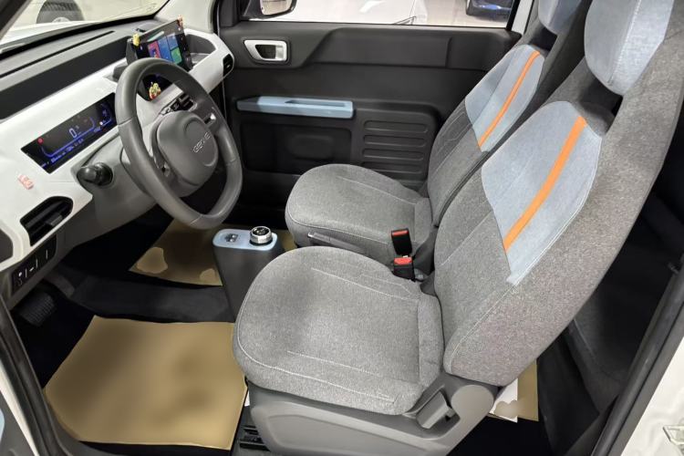 Used Geely Galaxy Panda 2023 Panda Mini 200km Endurance Bear Left Front Seat