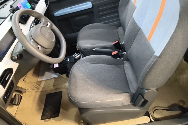Used Geely Galaxy Panda 2023 Panda Mini 200km Endurance Bear Left Front Seat