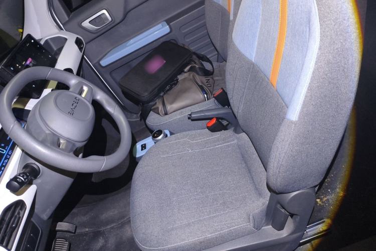 Used Geely Galaxy Panda 2023 Panda Mini 200km Dynamic Bear Left Front Seat