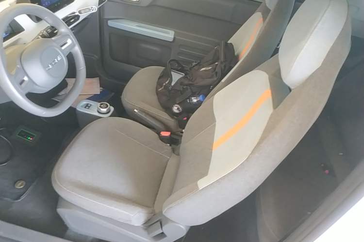 Used Geely Galaxy Panda 2023 Panda Mini 200km Endurance Bear Left Front Seat