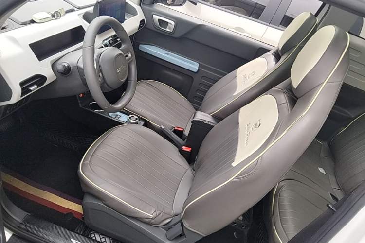 Used Geely Galaxy Panda 2023 Panda Mini 200km Dynamic Bear Left Front Seat