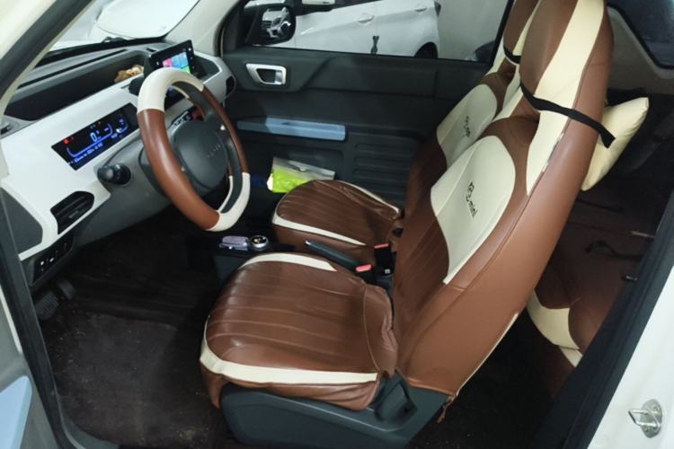 Used Geely Galaxy Panda 2023 Panda Mini 200km Endurance Bear Left Front Seat