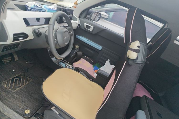Used Geely Galaxy Panda 2023 Panda Mini 200km Endurance Bear Left Front Seat