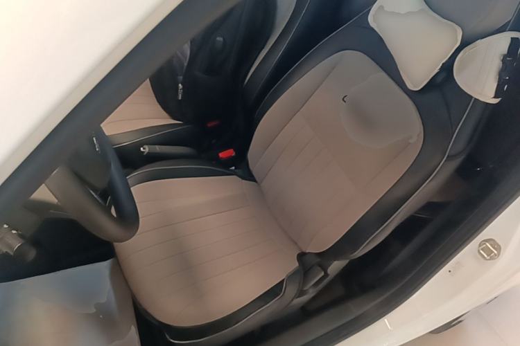 Used Geely Galaxy Panda 2023 Panda Mini 200km Endurance Bear Left Front Seat