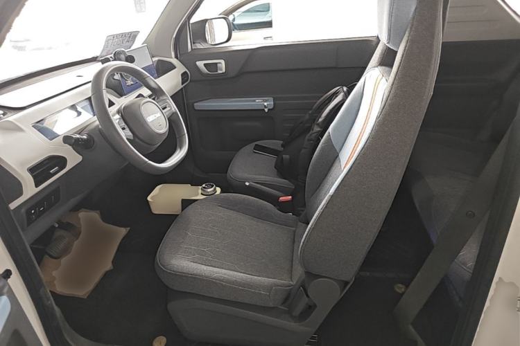 Used Geely Galaxy Panda 2023 Panda Mini 200km Endurance Bear Left Front Seat