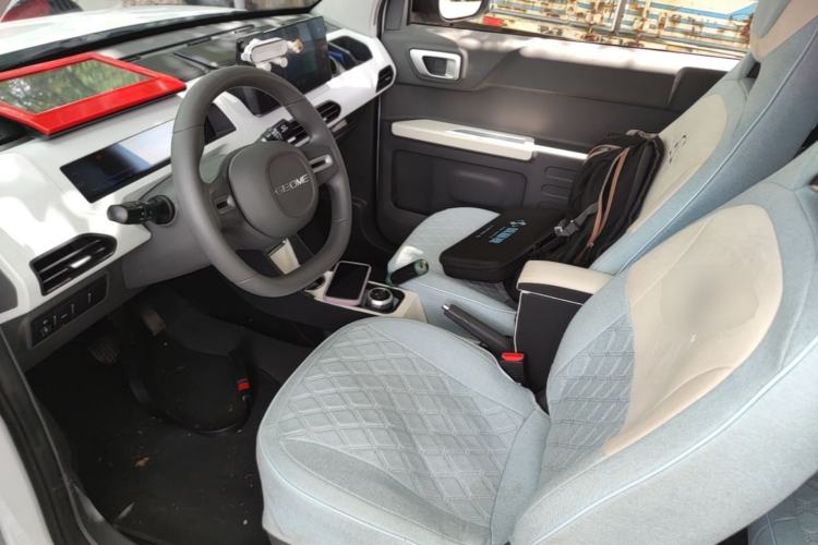 Used Geely Galaxy Panda 2023 Panda Mini 200km Endurance Bear Left Front Seat