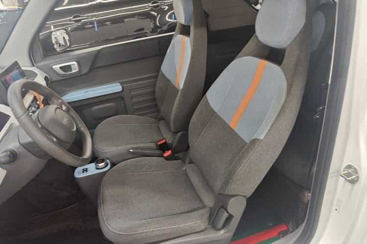 Used Geely Galaxy Panda 2023 Panda Mini 200km Endurance Bear Left Front Seat
