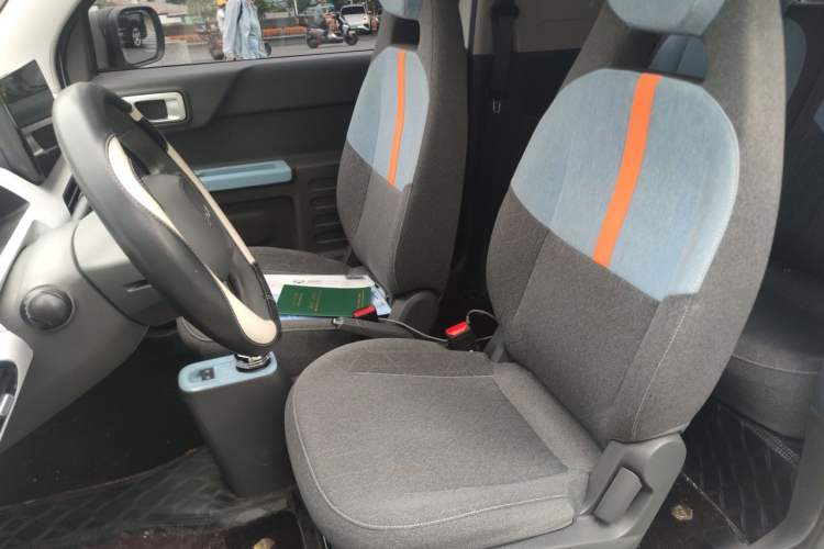 Used Geely Galaxy Panda 2023 Panda Mini 200km Endurance Bear Left Front Seat