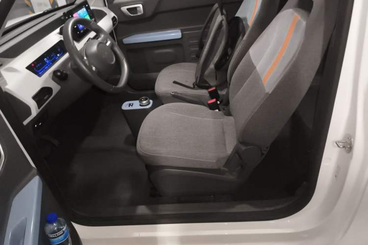 Used Geely Galaxy Panda 2023 Panda Mini 200km Endurance Bear Left Front Seat