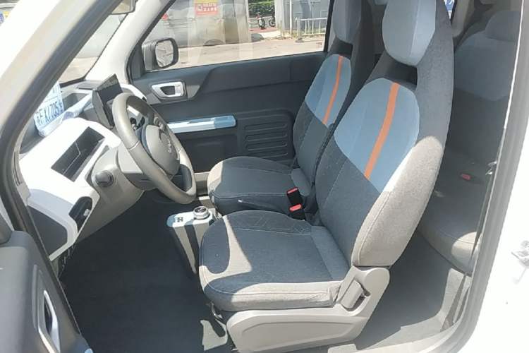 Used Geely Galaxy Panda 2023 Panda Mini 200km Endurance Bear Left Front Seat