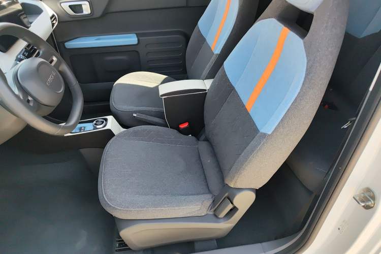 Used Geely Galaxy Panda 2023 Panda Mini 200km Endurance Bear Left Front Seat