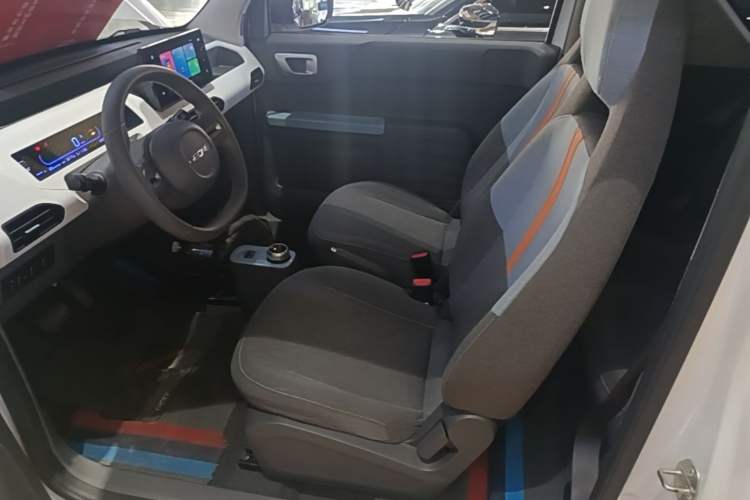 Used Geely Galaxy Panda 2023 Panda Mini 200km Endurance Bear Left Front Seat