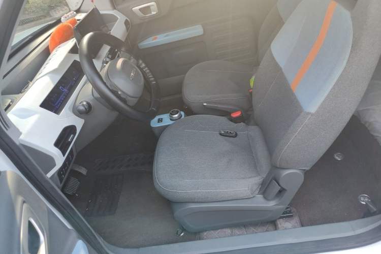 Used Geely Galaxy Panda 2023 Panda Mini 200km Endurance Bear Left Front Seat