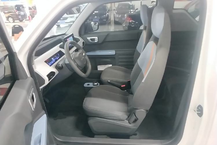 Used Geely Galaxy Panda 2023 Panda Mini 200km Endurance Bear Left Front Seat