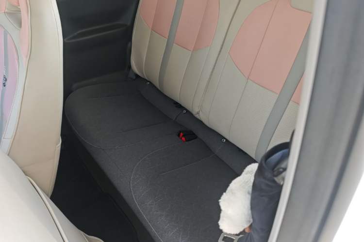 Used Geely Galaxy Panda 2023 Panda Mini 200km Endurance Bear Left Rear Seat