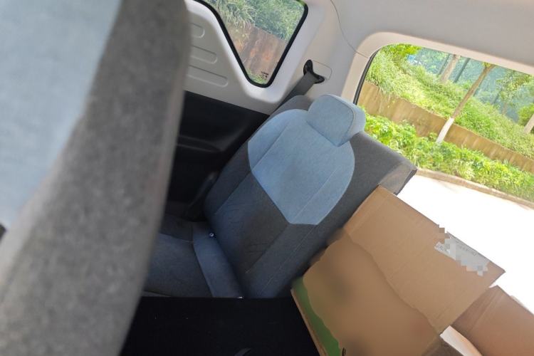Used Geely Galaxy Panda 2023 Panda Mini 200km Endurance Bear Left Rear Seat