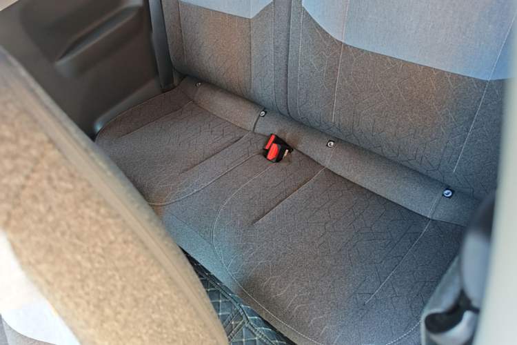 Used Geely Galaxy Panda 2023 Panda Mini 200km Endurance Bear Left Rear Seat