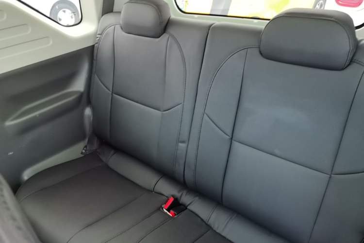 Used Geely Galaxy Panda 2023 Panda Mini 200km Dynamic Bear Left Rear Seat