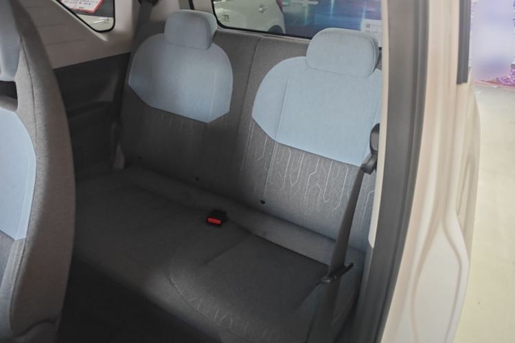 Used Geely Galaxy Panda 2023 Panda Mini 200km Endurance Bear Left Rear Seat